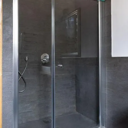 Homestay Clicktheflat *